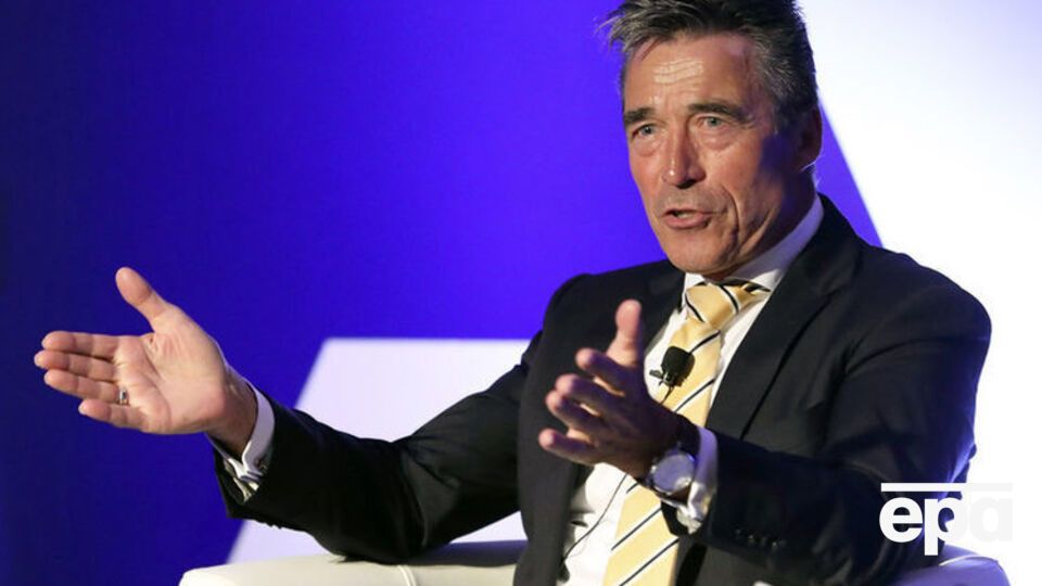 Расмуссен считает, что Беларусь должна получать больше помощи от Запада