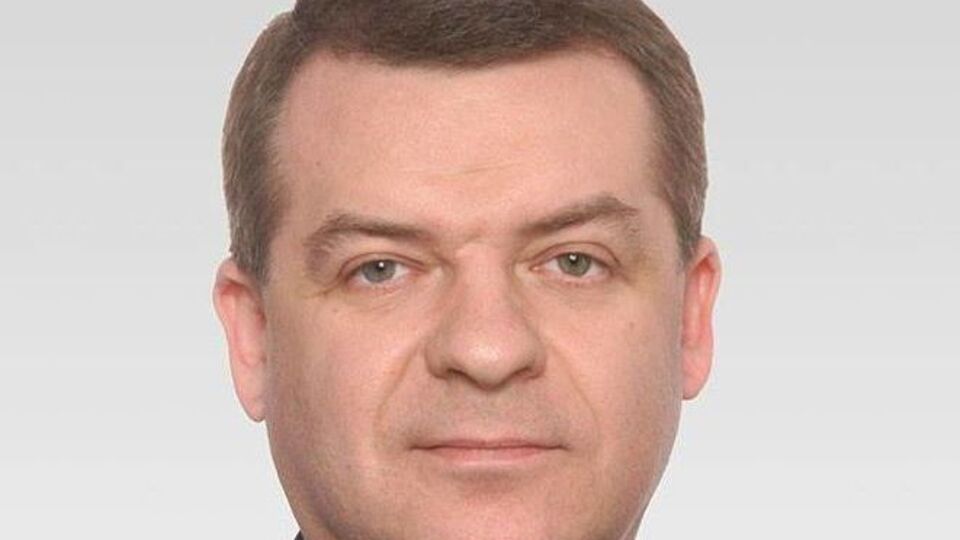 Корнієць заявив, що продав квартиру в Києві, щоб оплатити навчання дочки у Великобританії