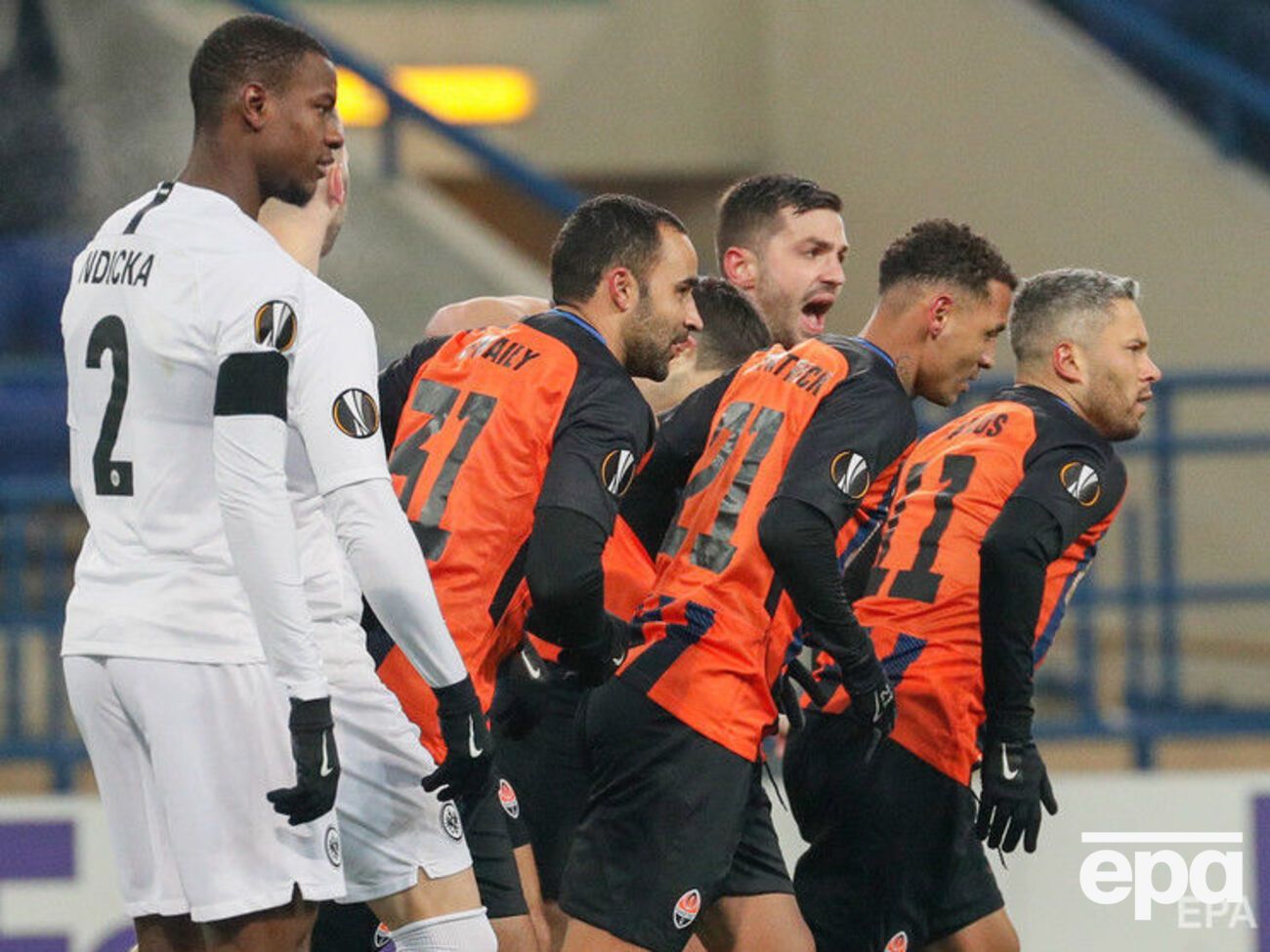 Первая встреча "Шахтера" с "Айнтрахтом" завершилась вничью 2:2