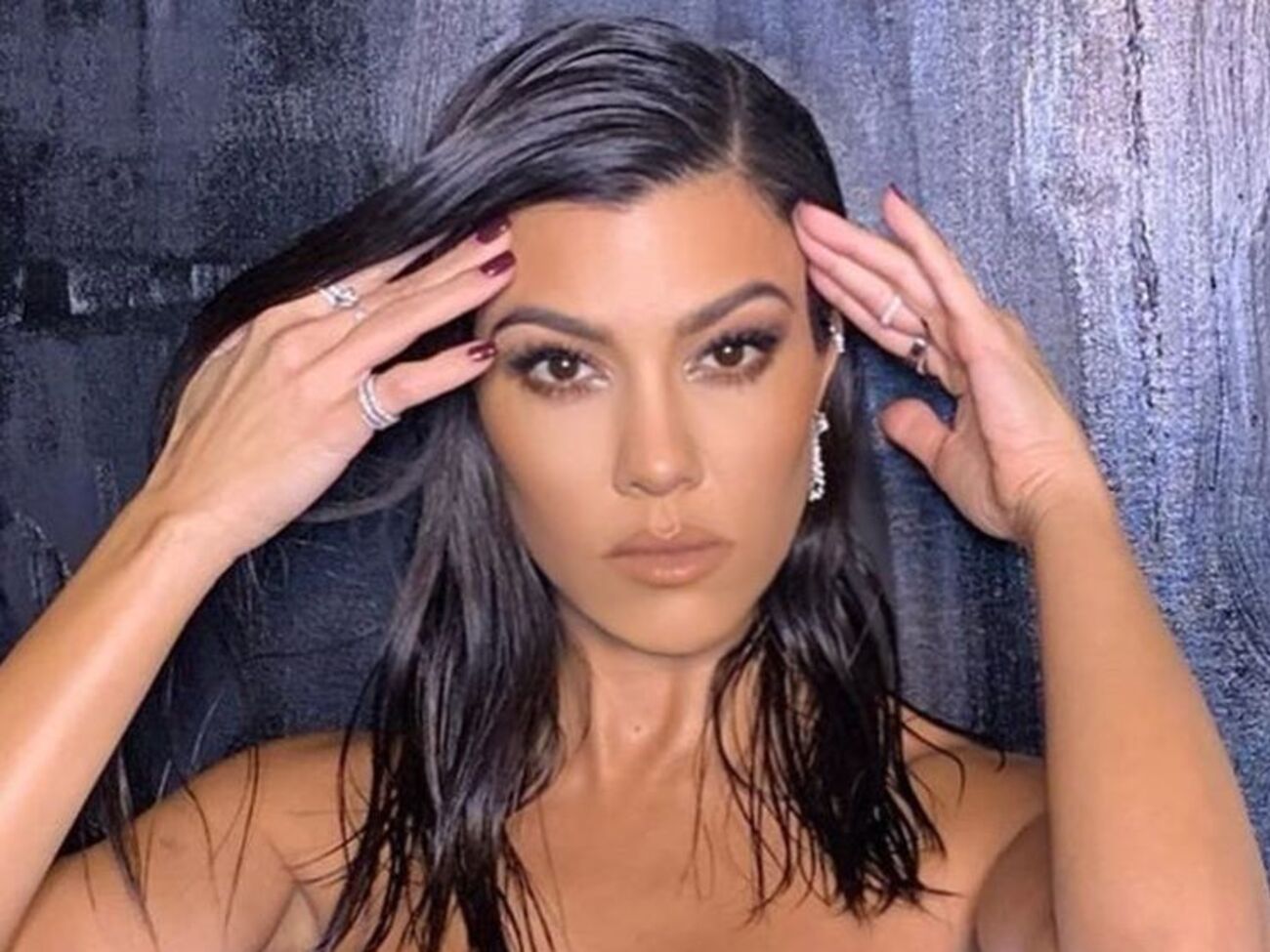 Кортні Кардаш'ян: Діаманти &ndash;&nbsp;найкращі друзі дівчат