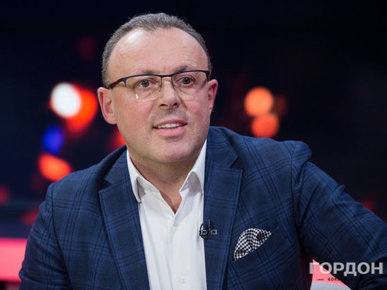 Готуємо позов проти Омеляна і Новака. І будемо вимагати відшкодування збитків водіям, чиї автомобілі постраждали через погану якість доріг