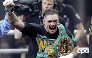 Усик може провести два поєдинки в суперважкій вазі, перш ніж зустрінеться із Джошуа