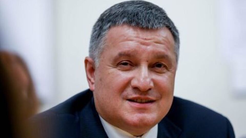 Аваков: Зачем Порошенко приходить? Мы что, заявляем о его поддержке? Нет