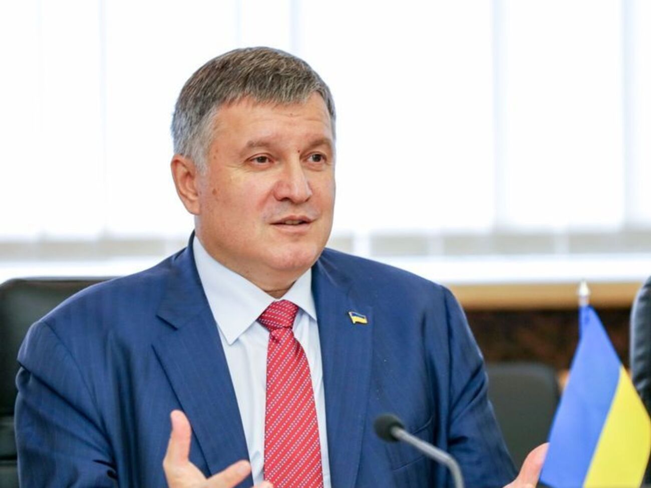 По данным Авакова, "сетка" агитаторов охватывает 200 тыс. человек