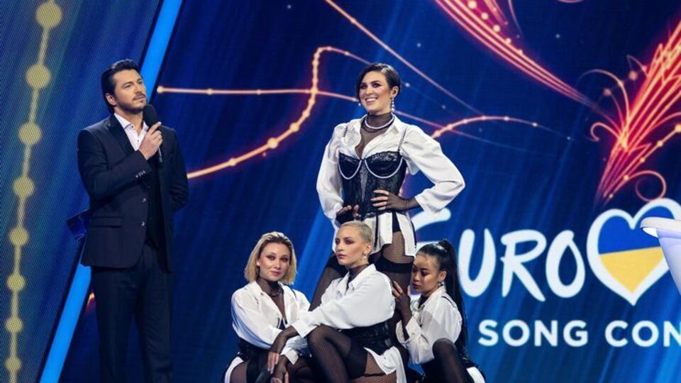 Maruv: Не можна судити всіх за однією людиною, президентом