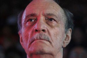 Данелію госпіталізували із запаленням легенів