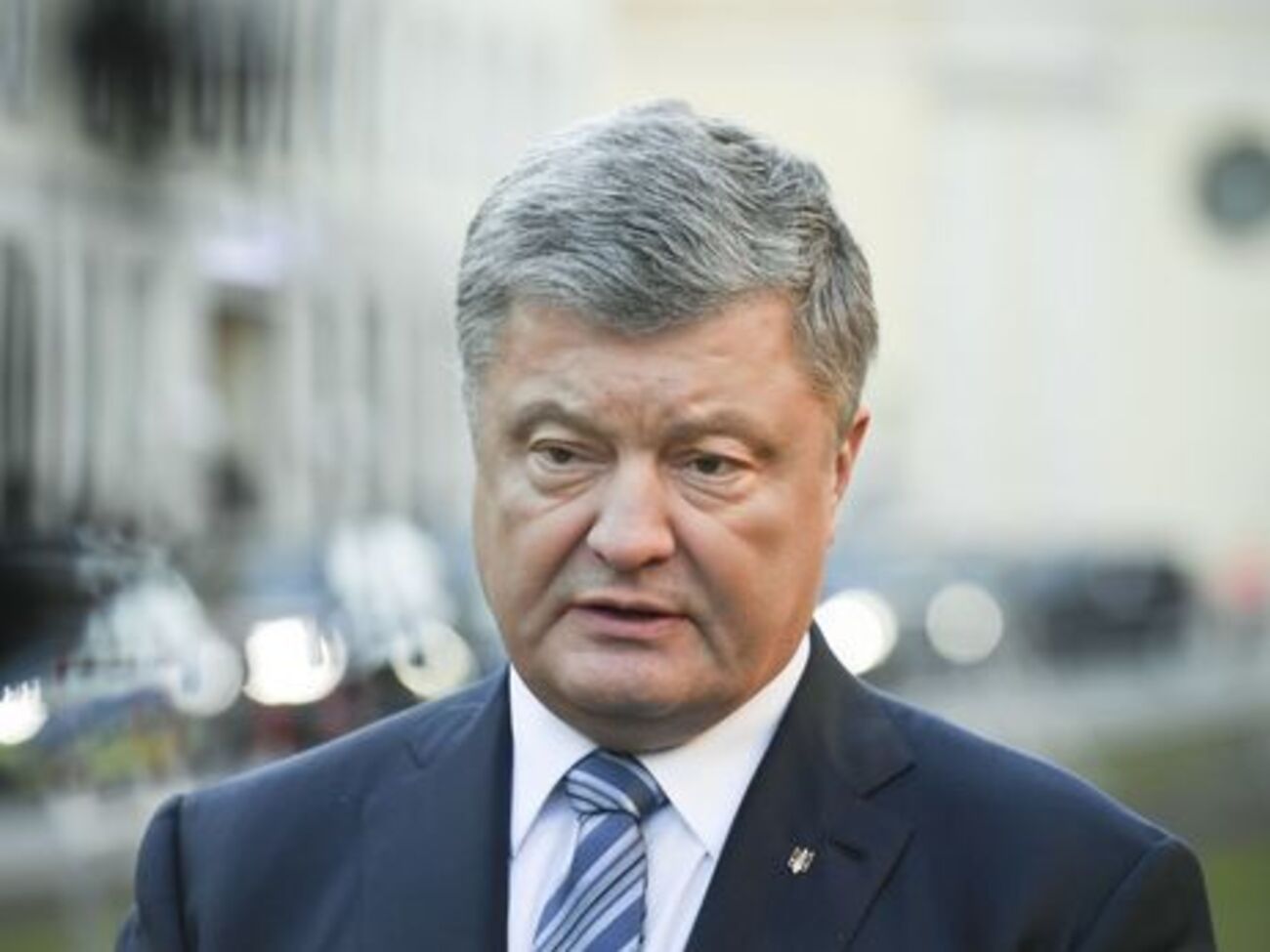 Порошенко: Теплый февраль и март позволит сэкономленные средства по энергосбережению оставить в карманах пенсионеров