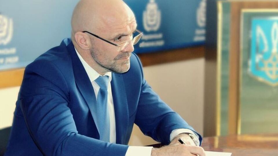 Мангер утверждает, что следствие не отработало окружение Левина, среди которого могло быть много "Николаевичей"