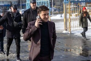 Зеленский лидирует в рейтинге КМИС