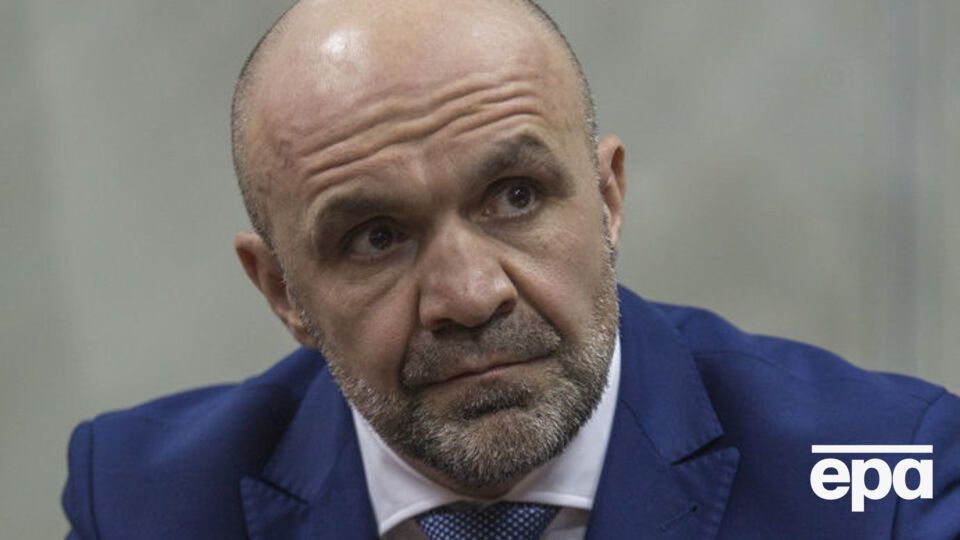 Мангер заявив, що в Гандзюк, можливо, був конфлікт із ним, але він не знав про це