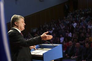 Порошенко рассказал анекдот о Кубе