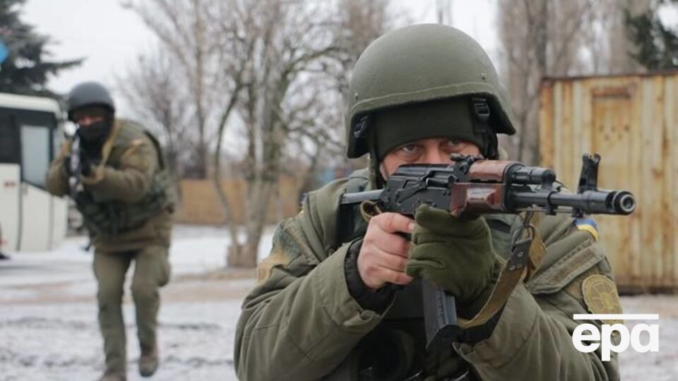 Объединенные силы контролируют противника на линии соприкосновения на Донбассе