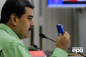 Мадуро прервал интервью после того, как ему показали видеозапись, где венесуэльские дети едят из мусоровоза