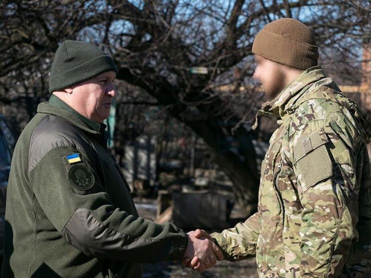 Военнослужащих Нацгвардии наградили за высокий профессионализм