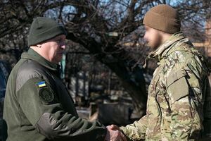 Военнослужащих Нацгвардии наградили за высокий профессионализм