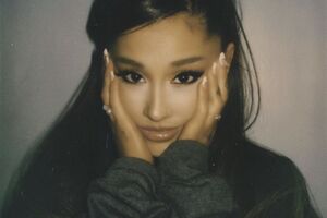 Гранде здобула понад 13 млн нових підписників тільки протягом останніх чотирьох місяців