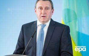 Дещиця: Уже тоді почали розуміти, і західні розвідки це підтверджували, що "зелені чоловічки" у Криму – це російські регулярні військові