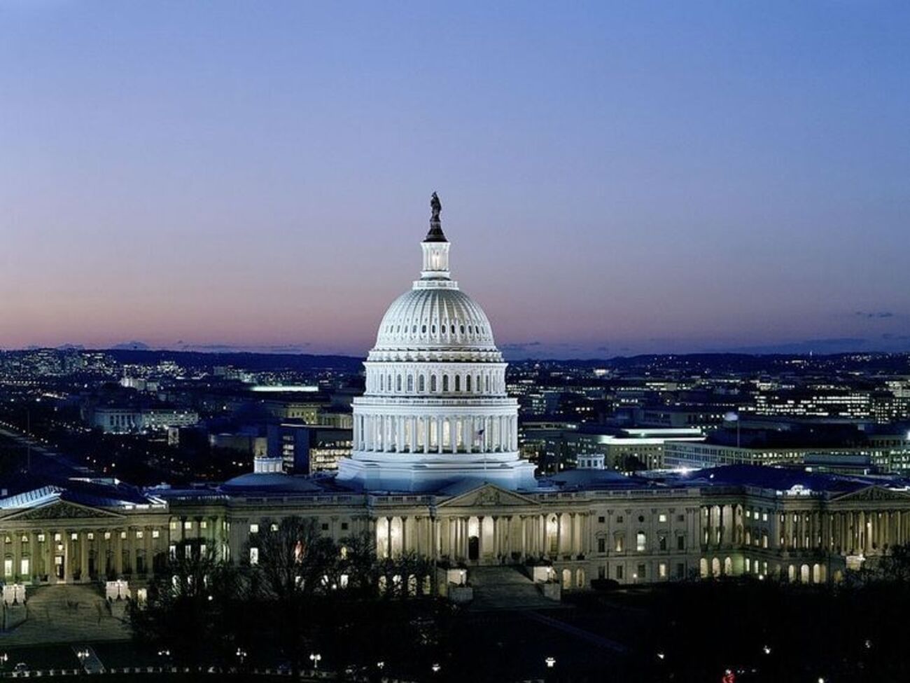 Сенатори Конгресу США пропонують запровадити санкції щодо 24 офіцерів Федеральної служби безпеки Росії у відповідь на затримання українських моряків