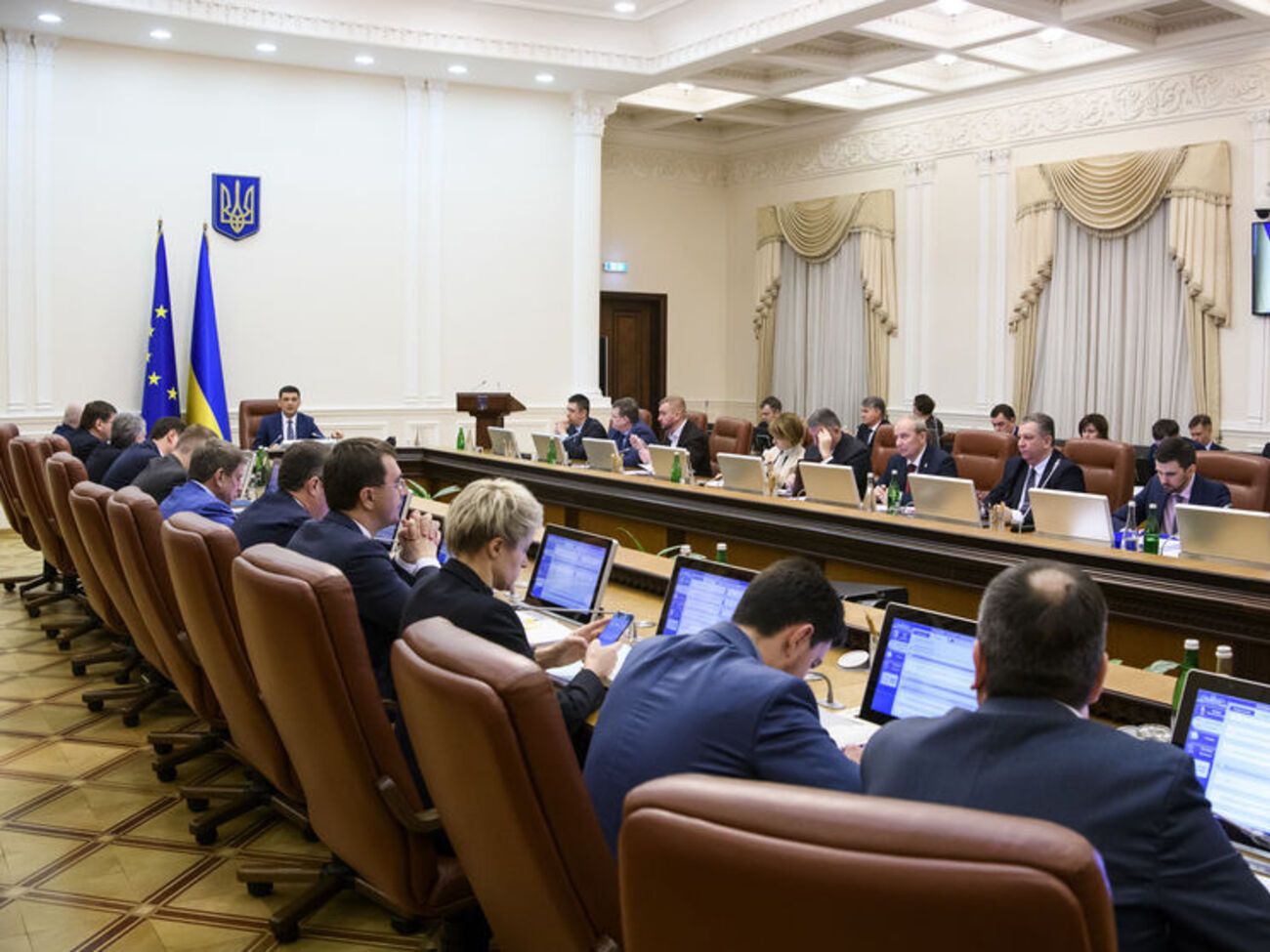 Гройсман на засіданні Кабміну нагадав, що раніше газ був інструментом політичного тиску на Україну