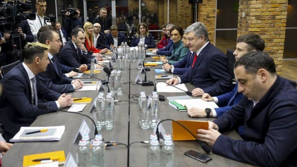 Порошенко і Гройсман зустрілися з представниками провідних IT-компаній України