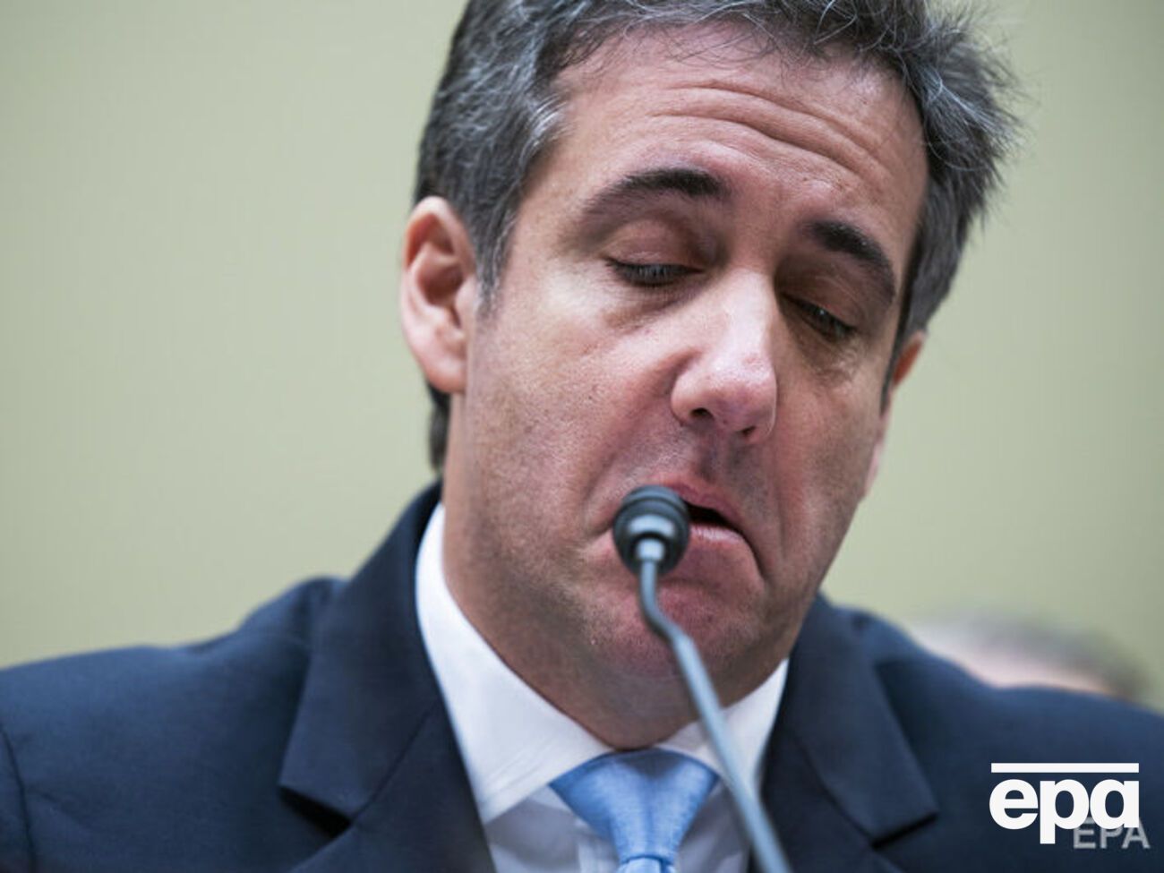 Коен свідчить перед конгресменами