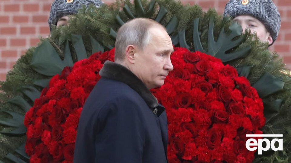 Конгрессмены говорят, что Путин и его политические союзники стремятся ослабить демократии во всем мире