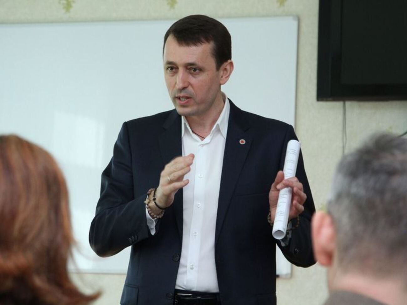 Валерій Дубіль: Необхідно розвинути лікарське самоврядування, фармацевтичну галузь і зробити так, щоб кожен українець зміг отримати в достатній кількості медикаменти безоплатно