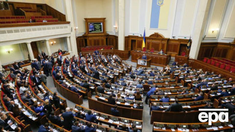 В первом чтении документ Рада поддержала 3 ноября 2016 года