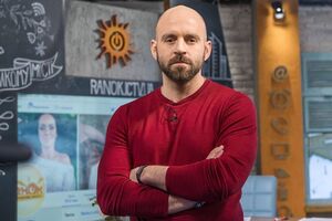 Європа на те і Європа, щоб не сумніватися в тому, хто вона. А ось ми сумніваємося. Тому кожного року "Євробачення" перетворюється для нас на ціннісне дербі