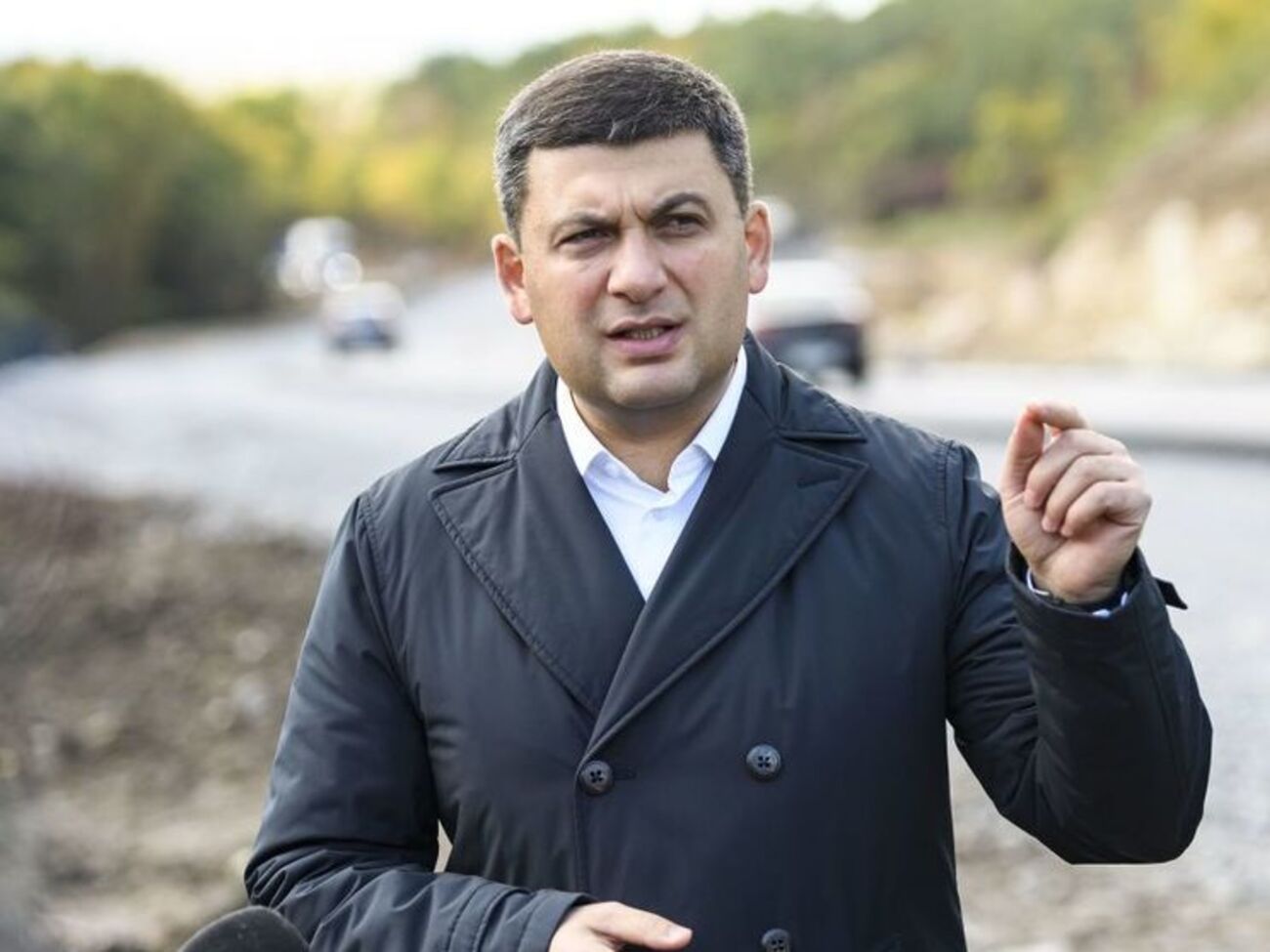 Гройсман: 25 лет дороги разваливали. Нам нужно минимум 10 лет, чтобы навести порядок