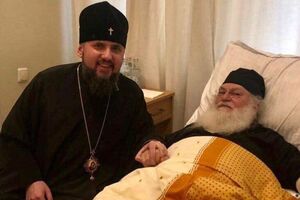 Епифаний (слева) приходил к Ефрему в больницу