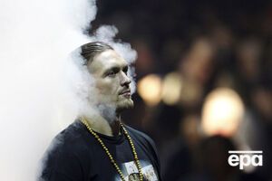 В 2018 году Усик выиграл три боя