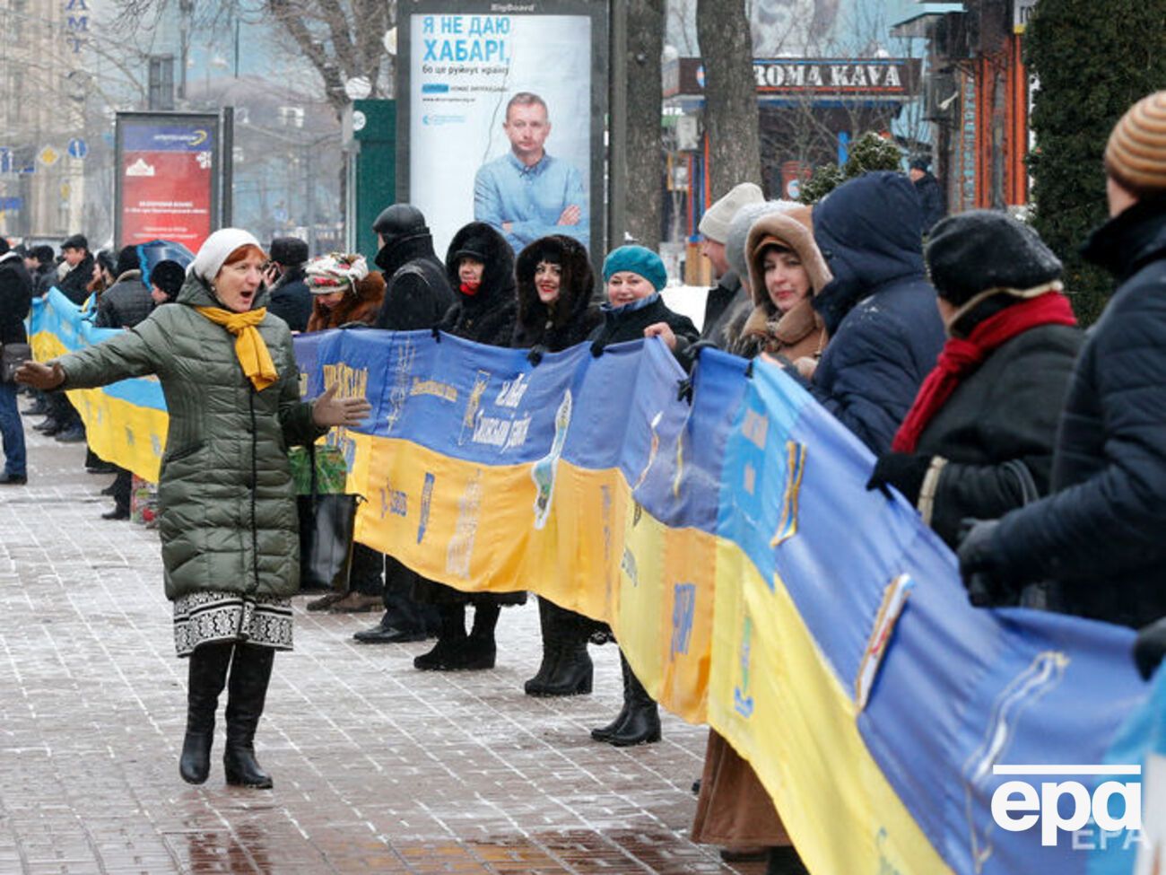12% опитаних не змогли сказати, чи у правильному напрямку рухається країна