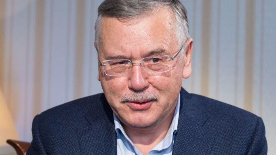 Гриценко був міністром оборони із 2005-го до 2007 року