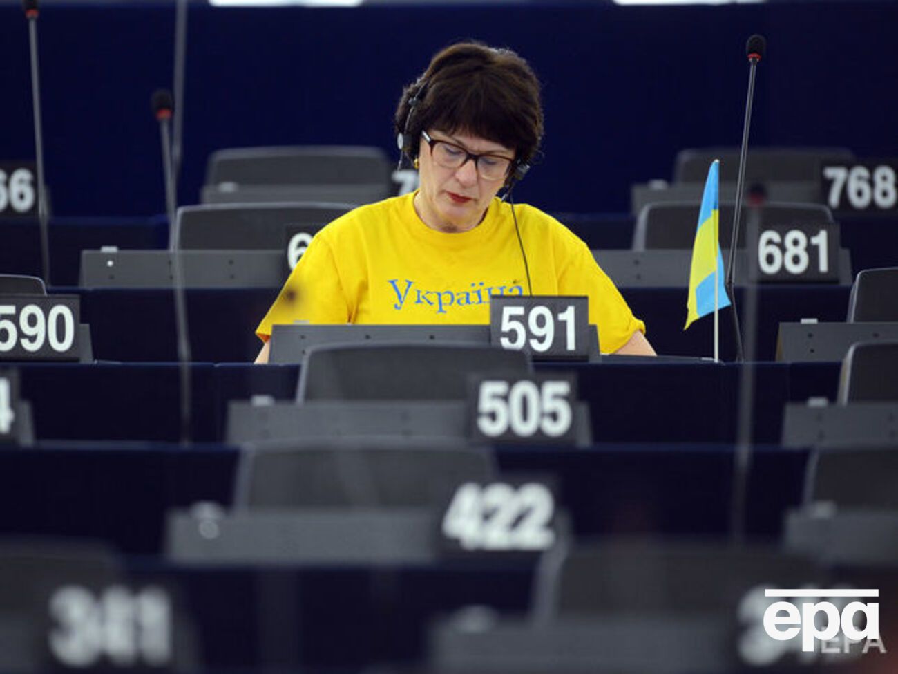 В начале декабря 2018 года Калниете внесла в Европарламент проект резолюции, который предусматривает отказ ЕС от партнерства с Россией