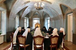 Первое заседание Синода Православной церкви Украины прошло в Доме митрополита