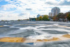 Площадка находится на Парковой дороге