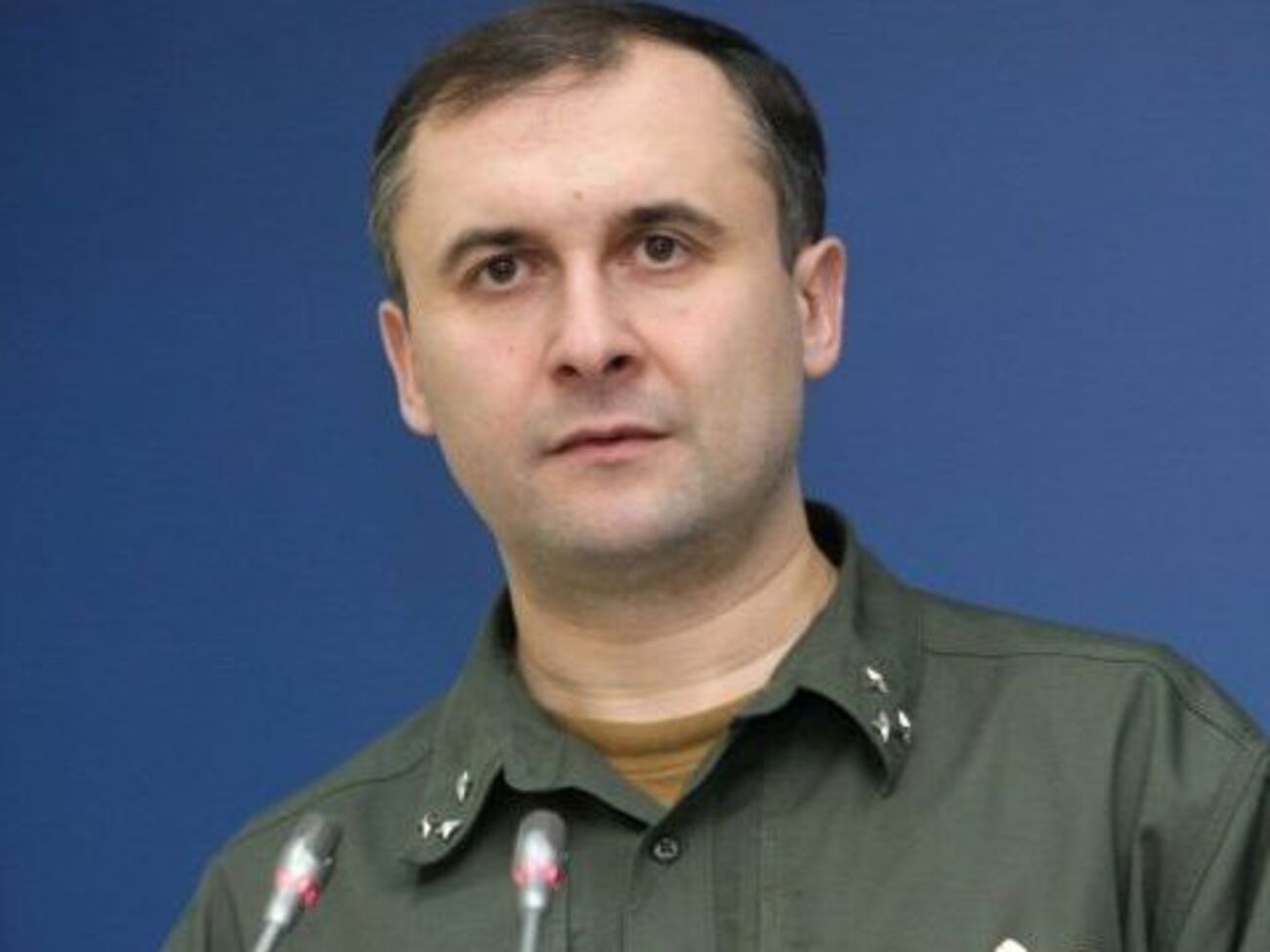 Слободян подчеркнул, что все командующие в Беларуси напрямую подчиняются Генштабу РФ