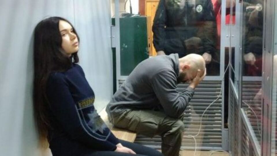 Адвокат Дронова нагадав, що суддя Попрас не задовольнив жодного клопотання сторони захисту