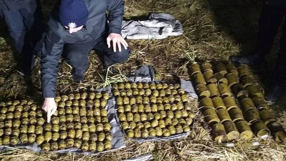 За попередньою інформацією, боєприпаси було виготовлено ще в радянський час