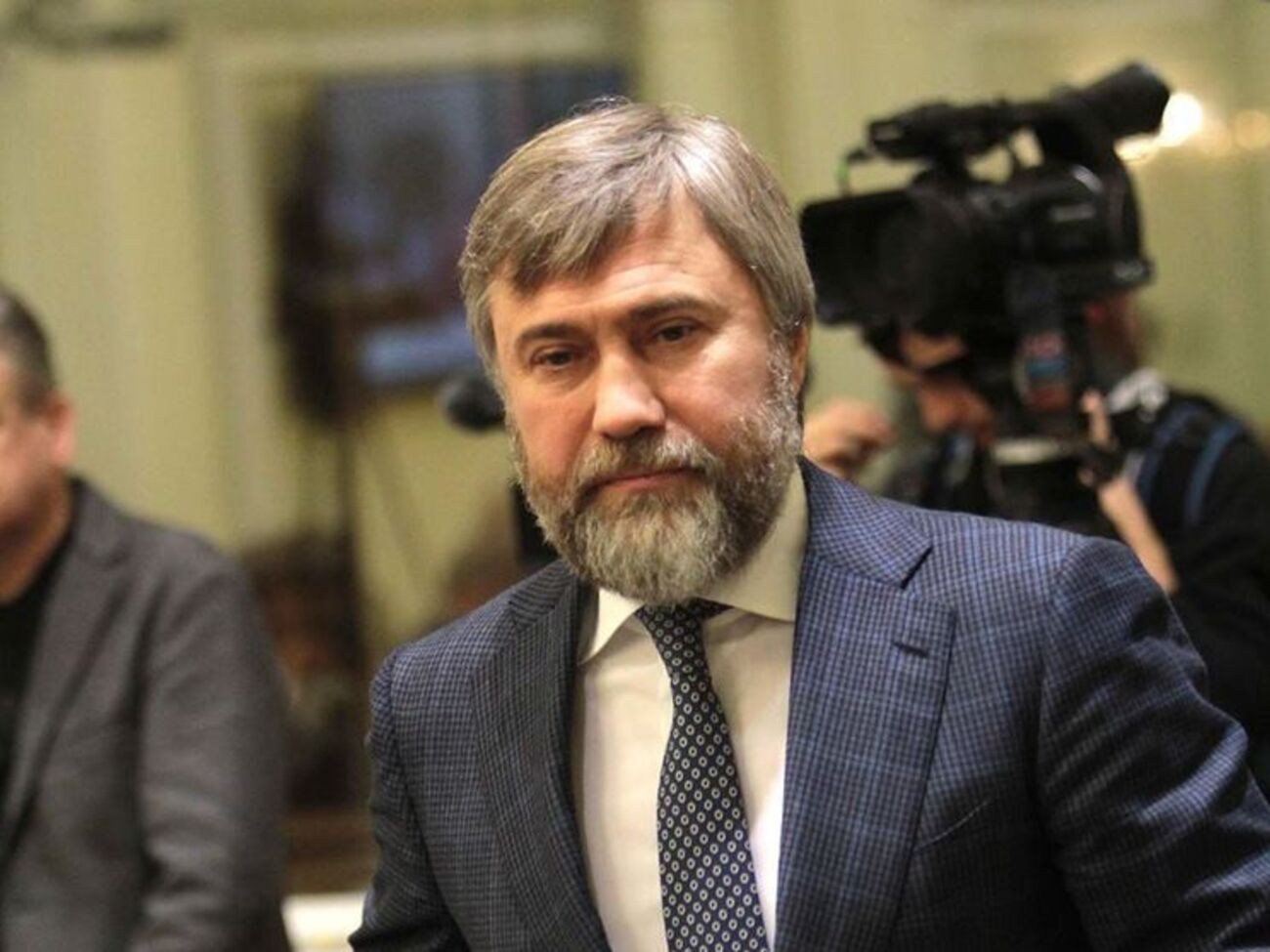 Вадим Новинский:&nbsp;Президент Порошенко предлагает изменить основы конституционного строя, подтвержденные всеукраинским референдумом 1991 года как актом учредительной власти народа, без нового референдума