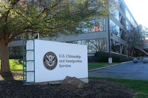 Служба громадянства та імміграції США 29 березня закриє офіс у Москві через зниження завантаженості