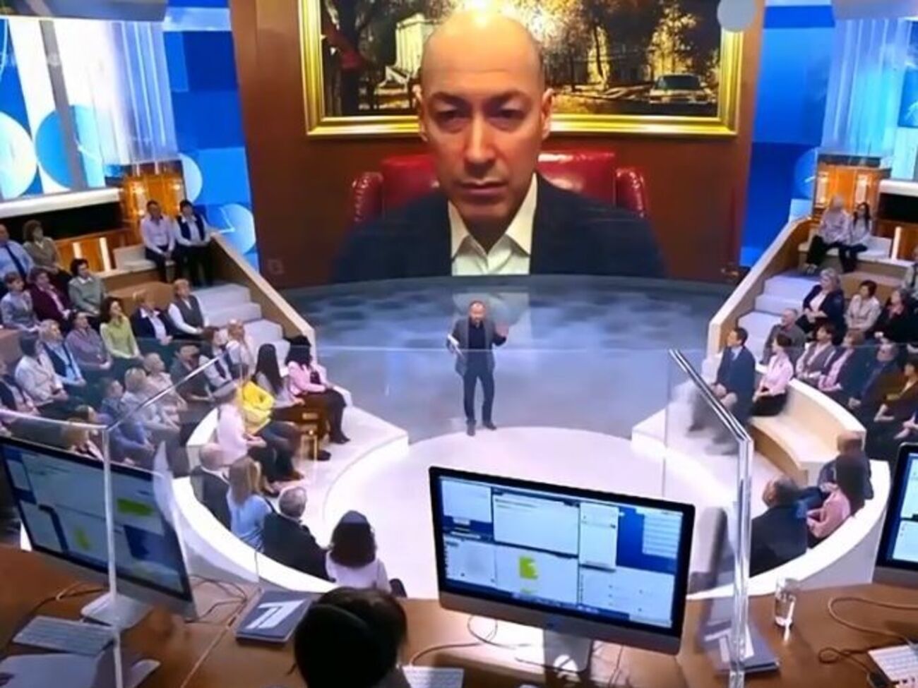 Гордон: Путину&nbsp;нужно уйти оттуда, куда он несправедливо пришел