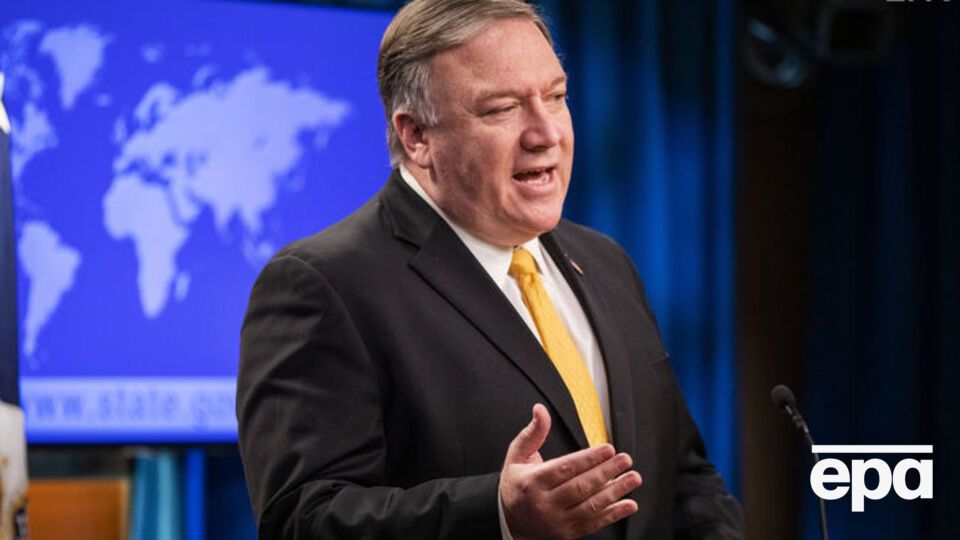 Помпео заявил, что в Венесуэлу не впустили гуманитарную помощь от США и Колумбии