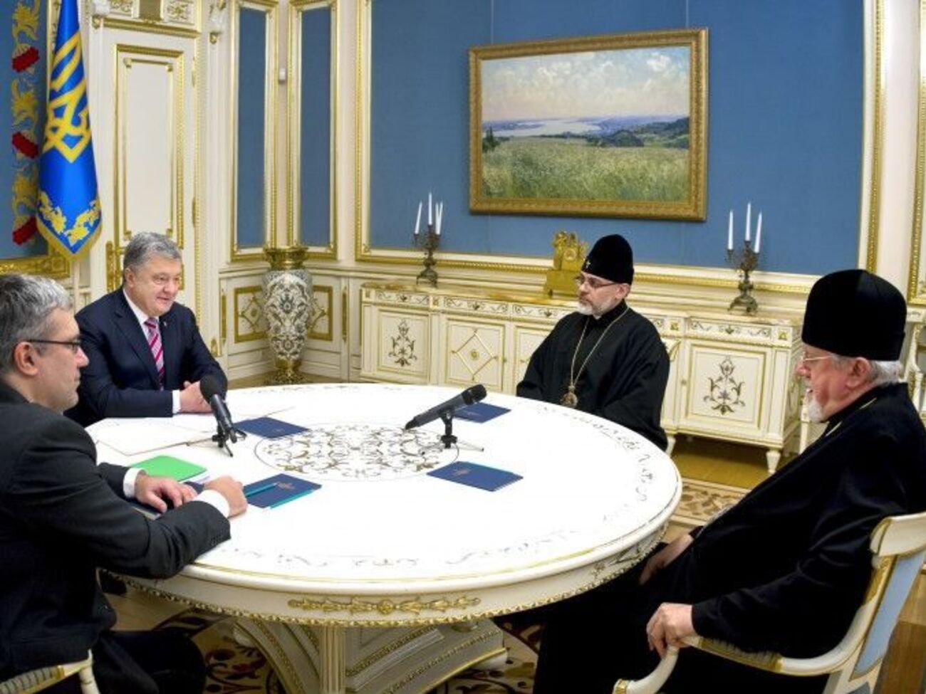 Єпископи заявили, що збереження стабільності є важливим для України