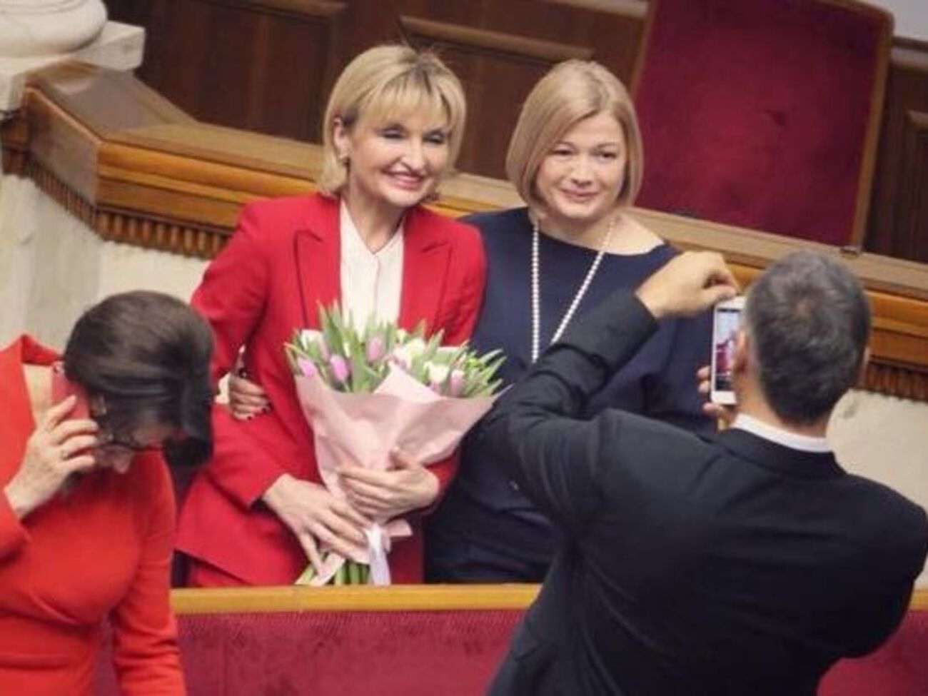 Луценко доповідала з кількох законопроектів