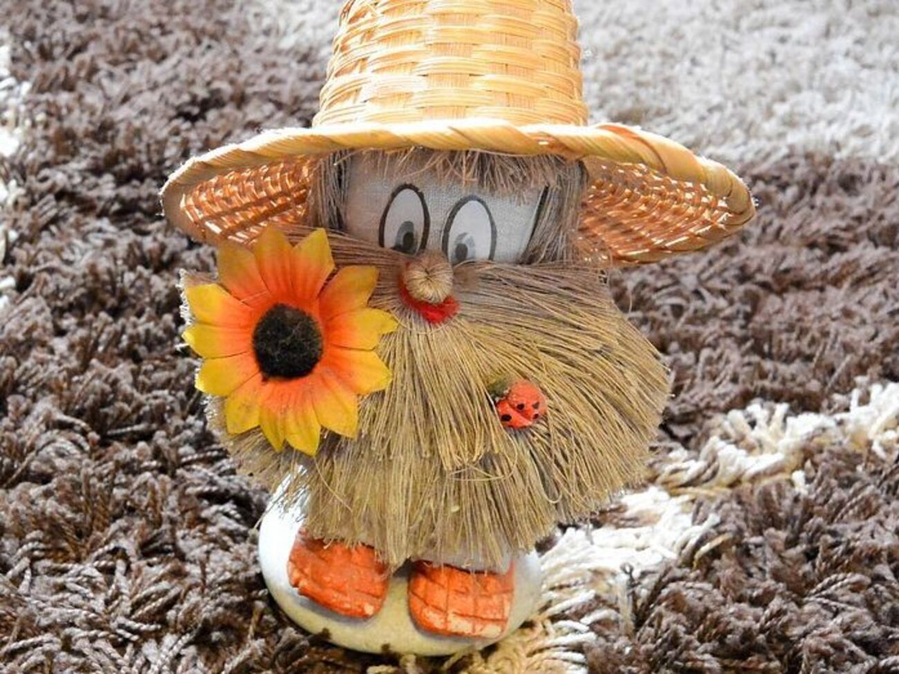 В древности люди почитали домового&nbsp;&ndash; хранителя домашнего очага