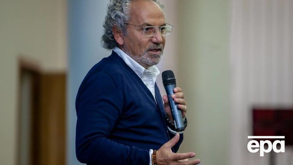 Шустер: Обычно социологи спрашивают людей о том, что они думают, мы хотим узнать, что они чувствуют