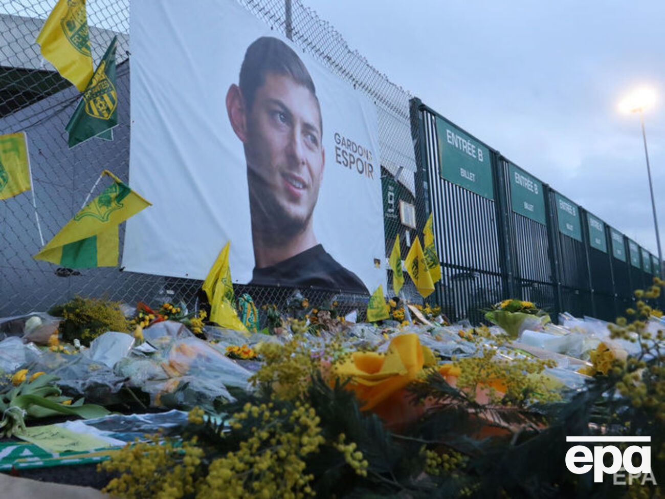 Коронер идентифицировал тело футболиста Эмилиано Салы