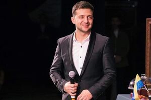 Зеленський: Вони мають нас за клоунів. Нас 40 млн. Розкажи свою історію